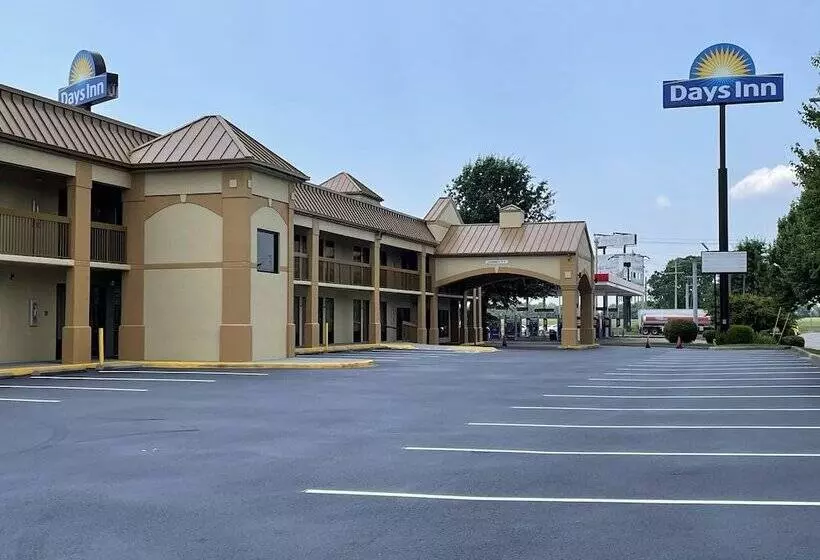 酒店 Days Inn By Wyndham Oak Grove/ft. Campbell