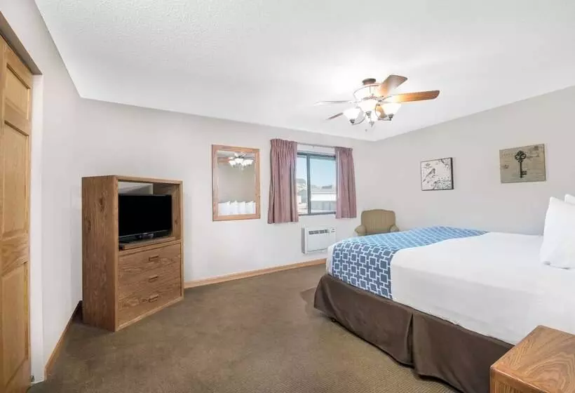 Отель Days Inn By Wyndham Spearfish