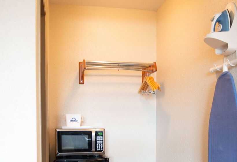 Hotel Days Inn By Wyndham Waynesboro