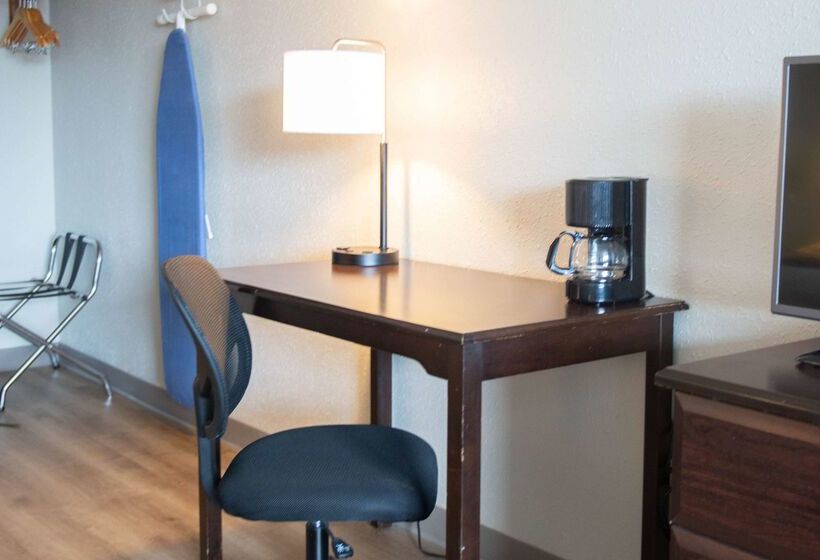 Hotel Days Inn By Wyndham Waynesboro