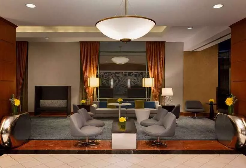 هتل Hilton Chicago/magnificent Mile Suites