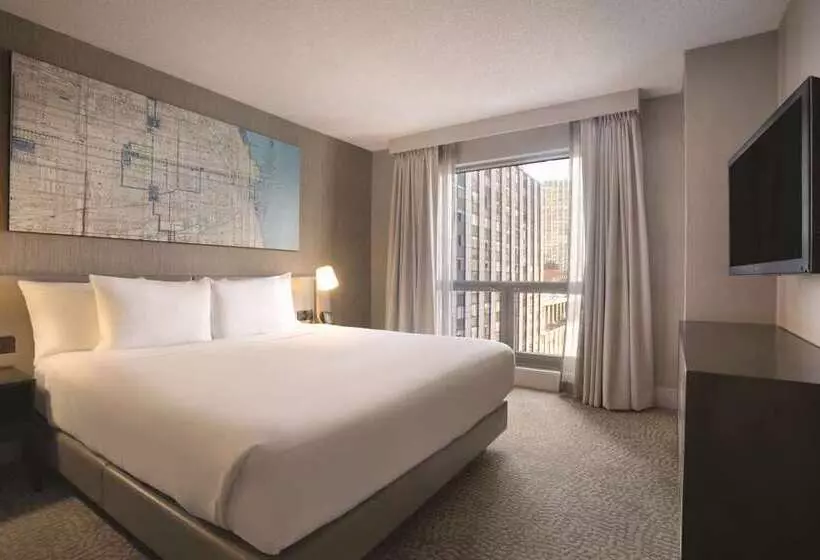 هتل Hilton Chicago/magnificent Mile Suites