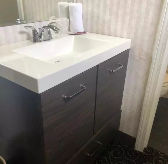 酒店 The Black Mountain Inn