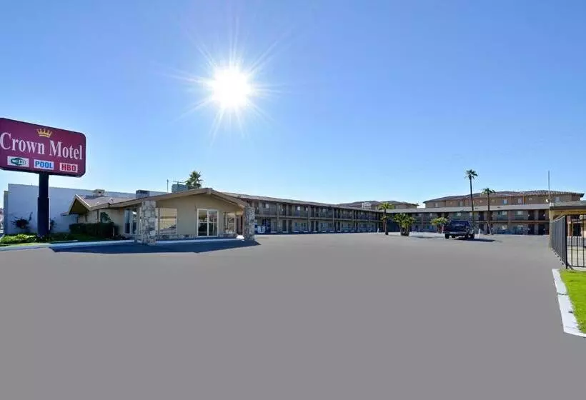 モーテル Crown