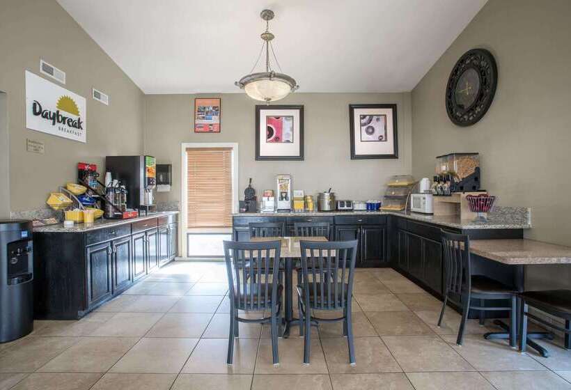 מוטל Days Inn By Wyndham Provo