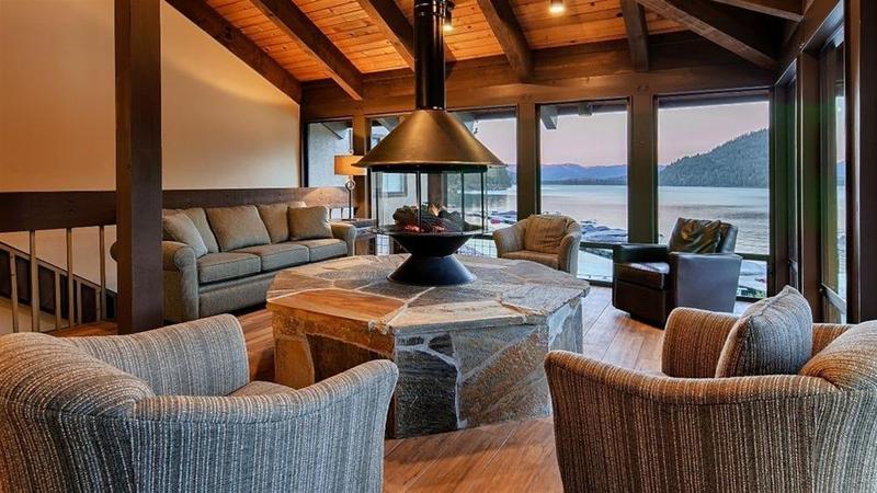 리조트 Donner Lake Village