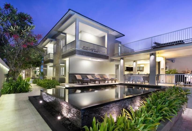 פנסיון The Village Home