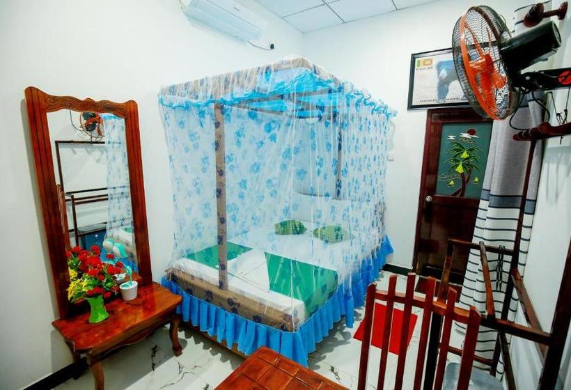 فندق Nehansa Resort And Safari