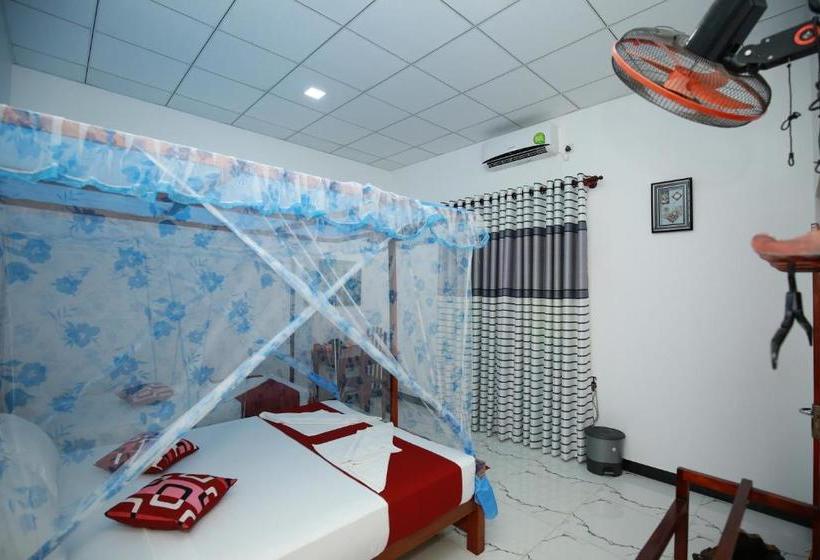 فندق Nehansa Resort And Safari