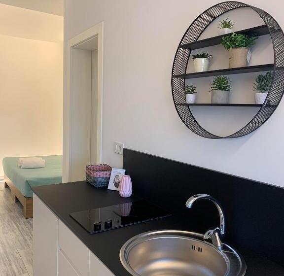 بنسيون Urban Rooms