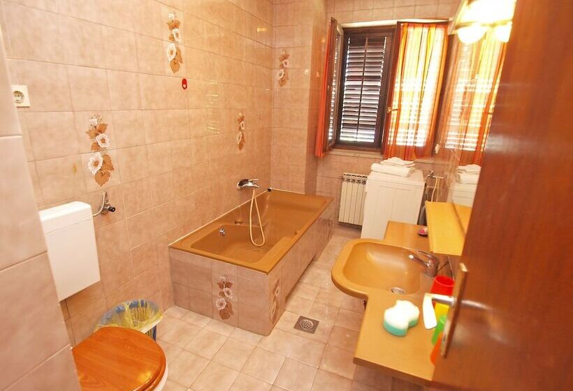 Apartments Ivanka 378