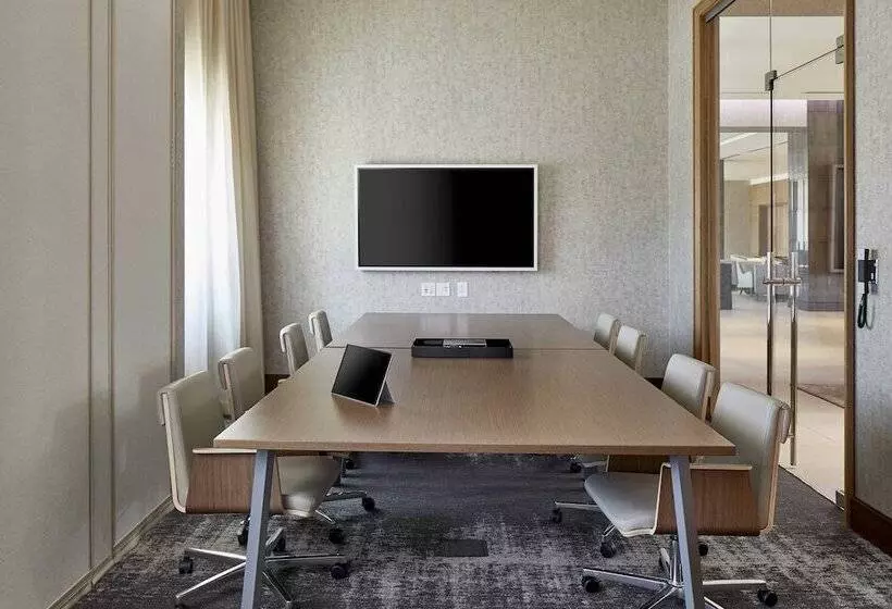 Ac Hotel By Marriott Atlanta Airport Gateway