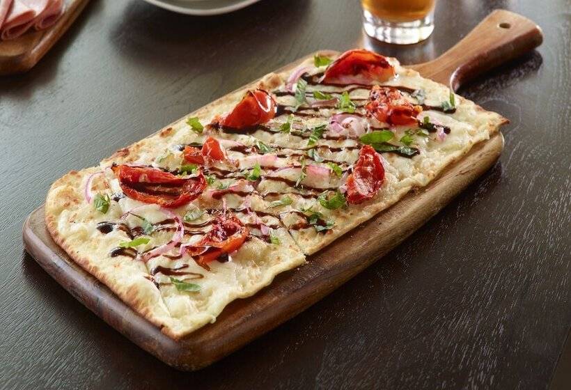 Ac Hotel By Marriott Atlanta Airport Gateway