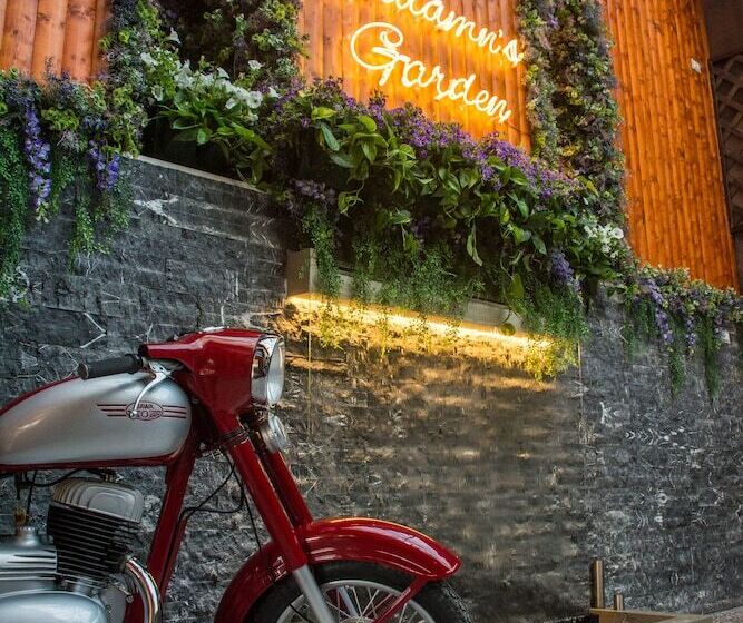 هتل Epidamn Boutique & Spa