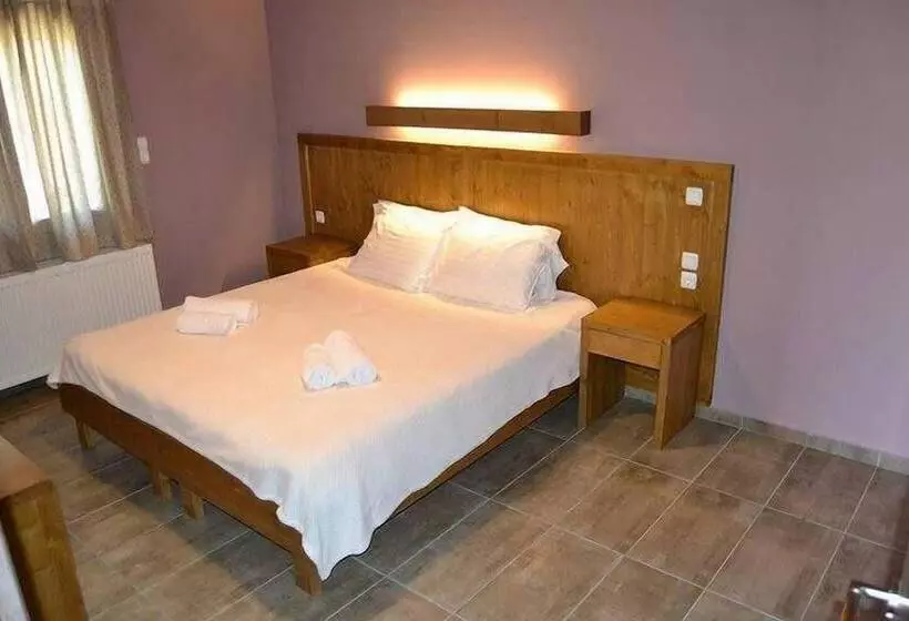 Hotelli Kedros Chalet