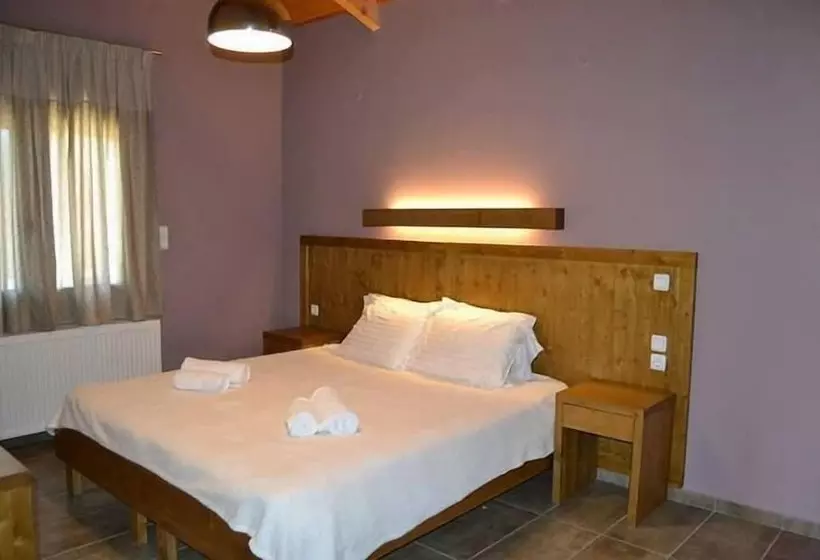 Hotelli Kedros Chalet