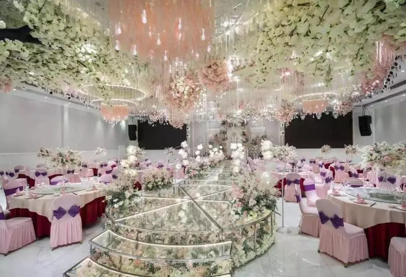 Hotelli Ramada Encore   Shiyan Wande