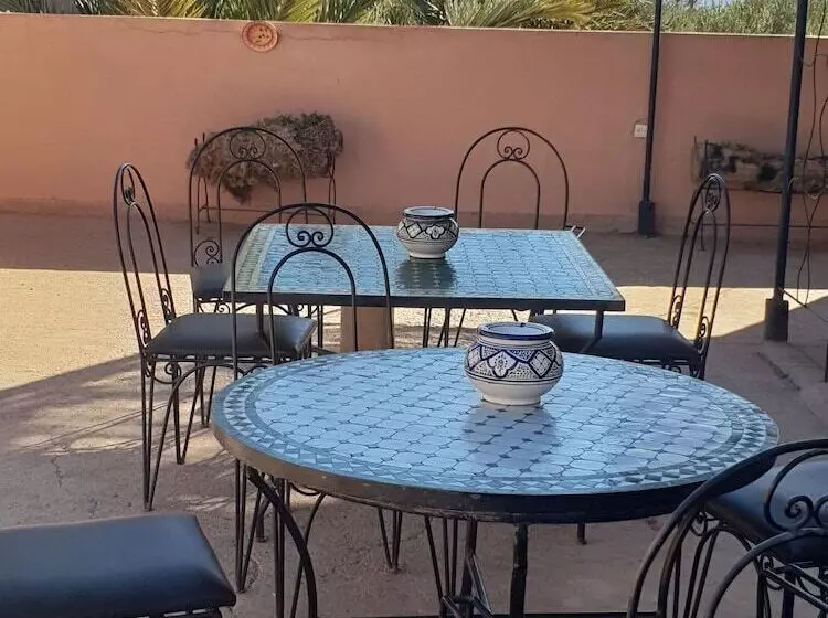 Majatalo Gite Kasbah La Palmeraie