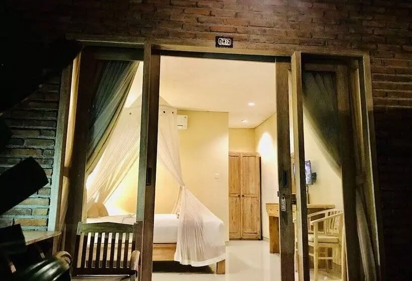 Majatalo Kailash Bali