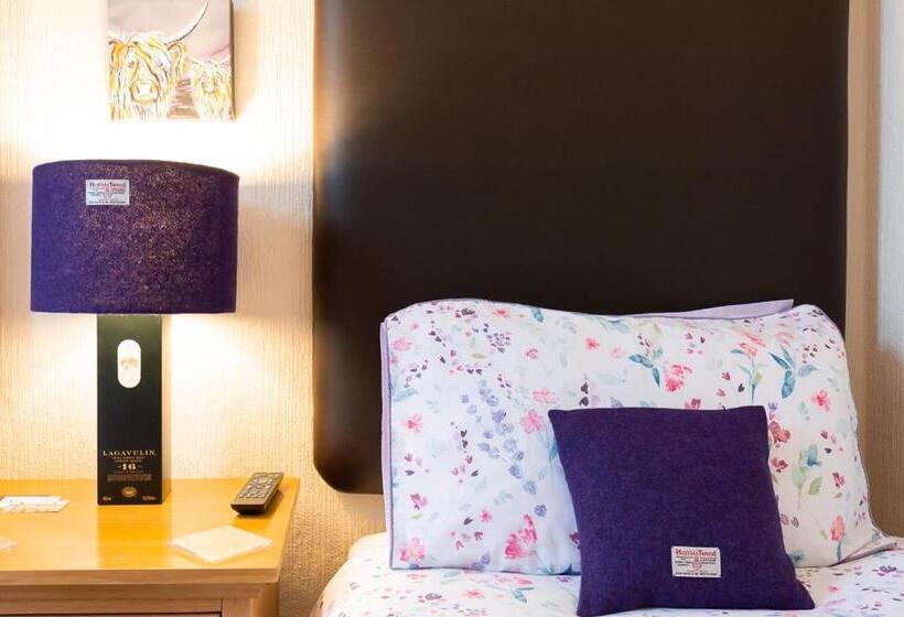 بنسيون The Trout Fly Guest House