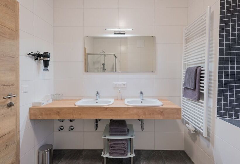 Ferienwohnungen Appartementhaus Hohe Tauern