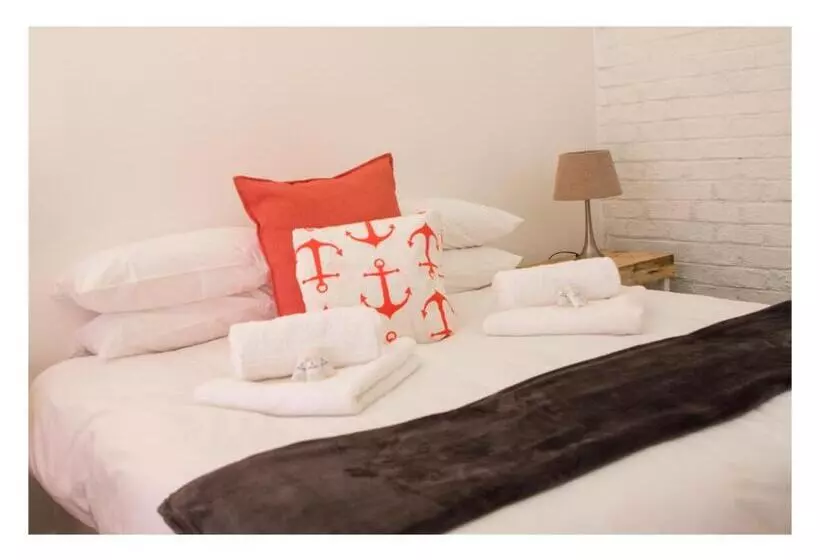 ホテル Anchor Guesthouse