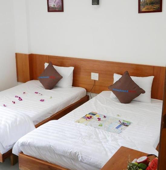 هتل Danang Beach 2