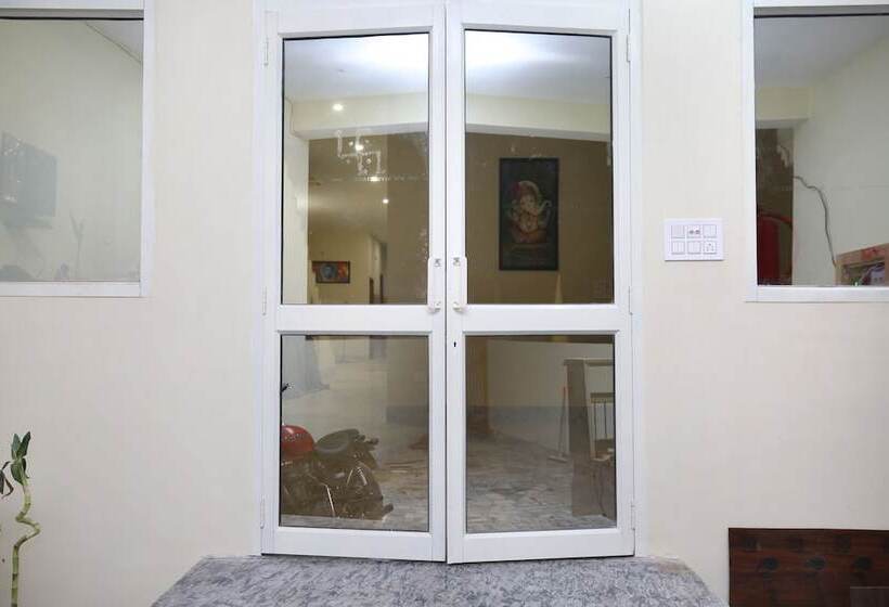 Hotel Jb Inn By Oyo Rooms