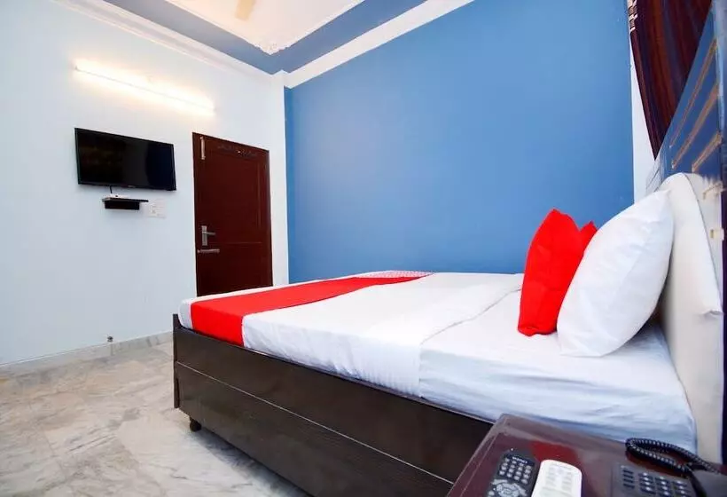 ホテル Jb Inn By Oyo Rooms