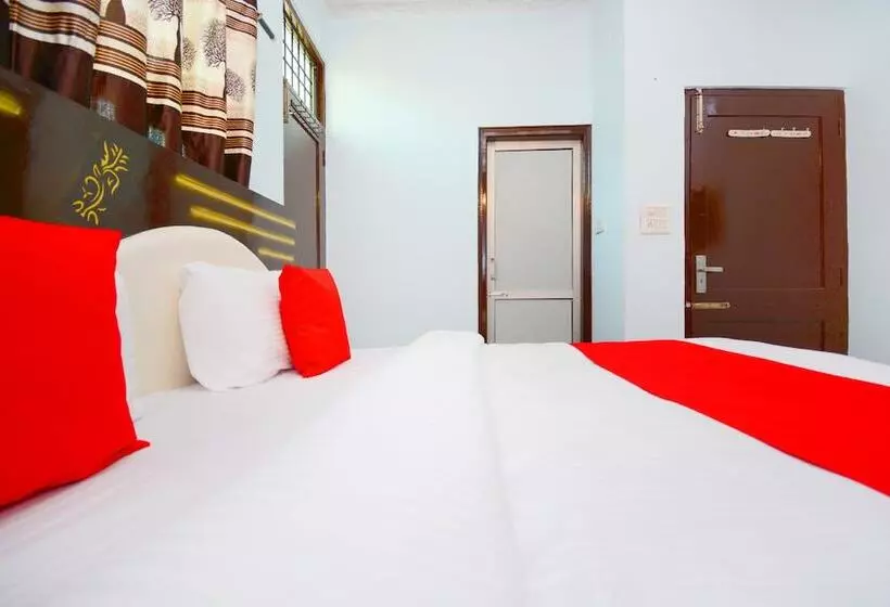 ホテル Jb Inn By Oyo Rooms