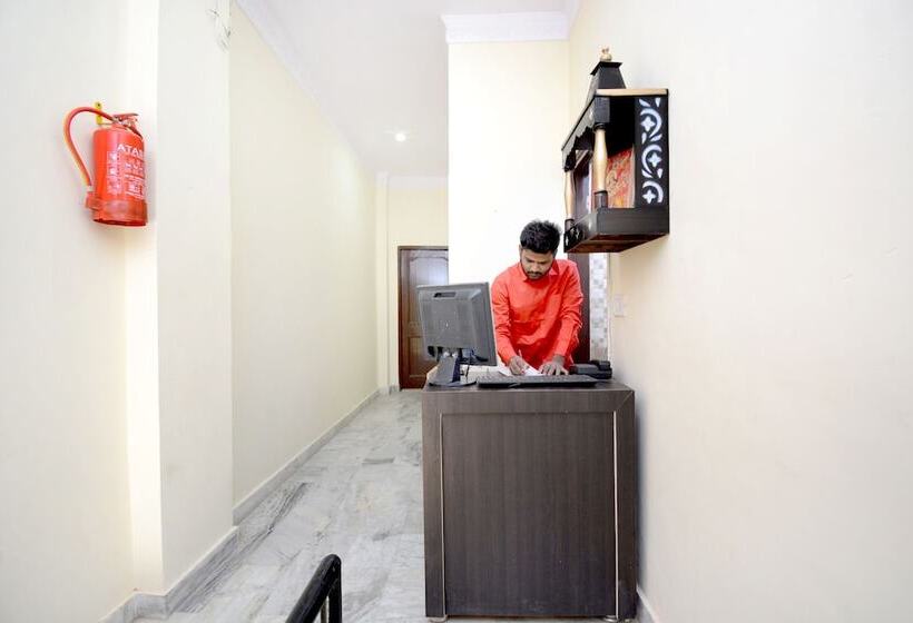 Hotel Jb Inn By Oyo Rooms