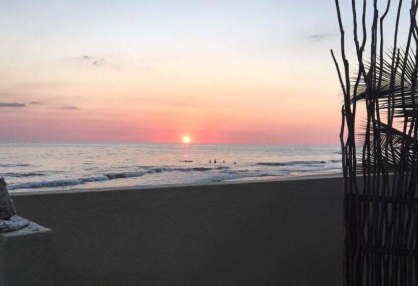 هتل Katamah Guesthouse