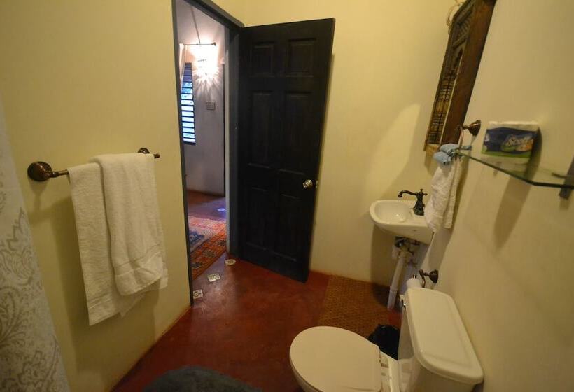 هتل Katamah Guesthouse