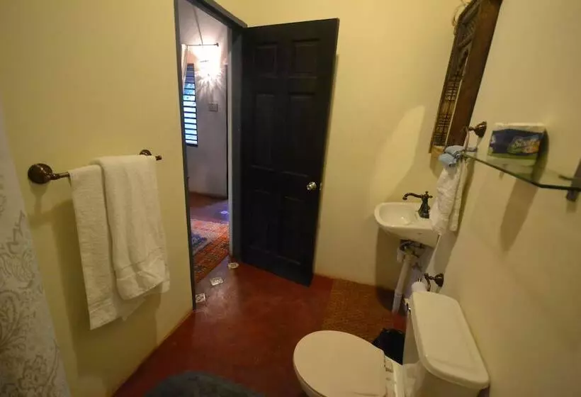 هتل Katamah Guesthouse