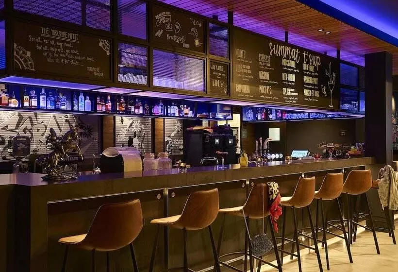 Hotelli Moxy Paris Charles De Gaulle Airport