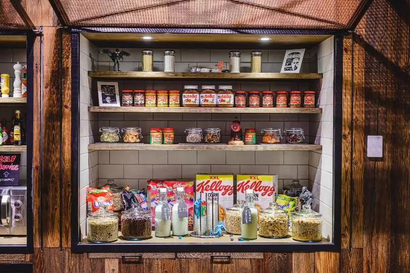 Hotelli Moxy Poznań Airport