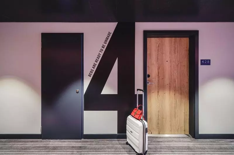 Hotelli Moxy Poznań Airport