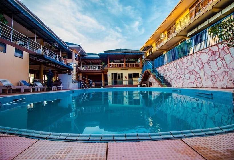 هتل Paradise On The Nile