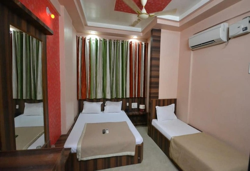 Hotel Sai Hari Prasad