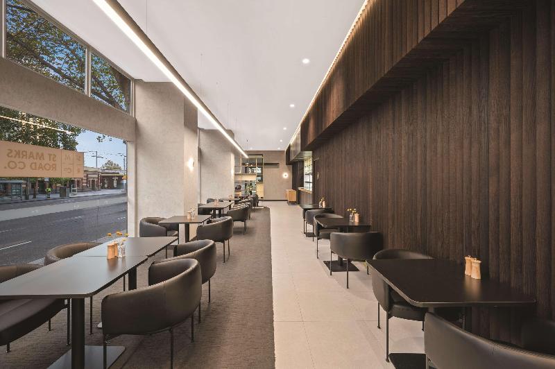 Vibe Hotel Melbourne