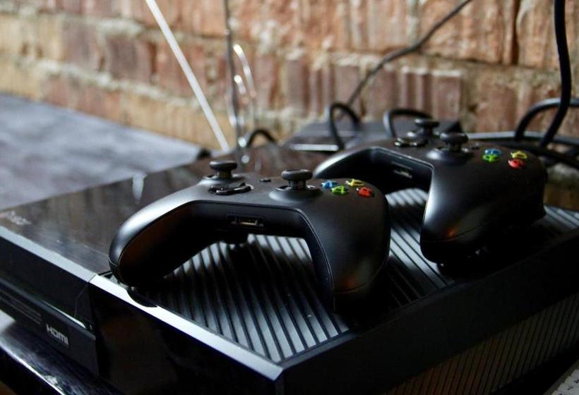 Bed And Bread Hostel