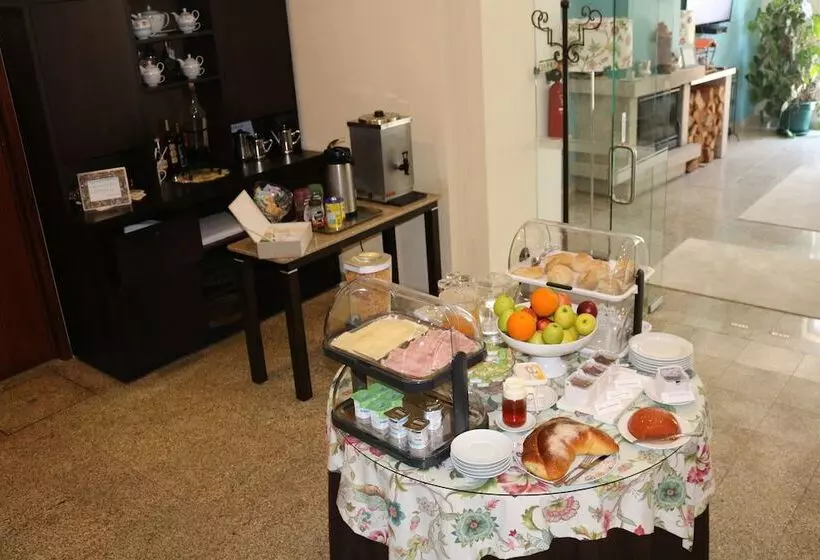 تختخواب و صبحانه Paço Lafões