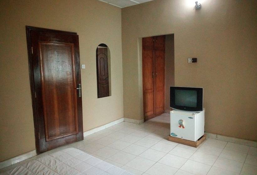 هتل De Lawrence Court And Suites Abeokuta