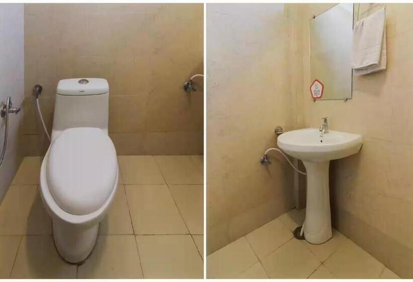 Hotel S R Plaza At Delhi Airport