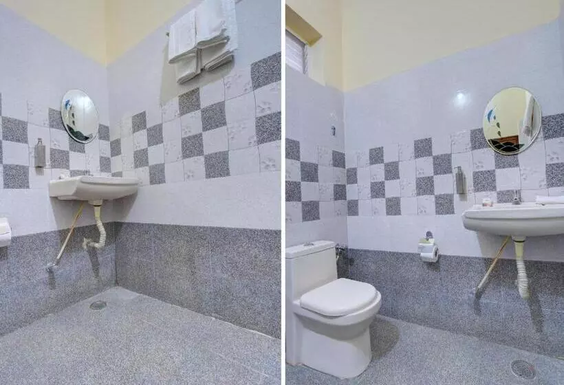 ホテル S R Plaza At Delhi Airport