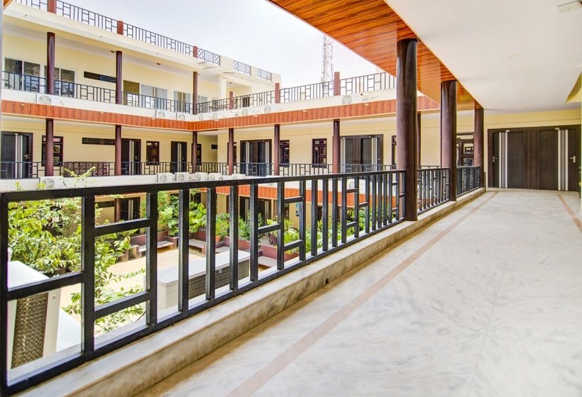 호텔 Fabexpress Goyal Inn