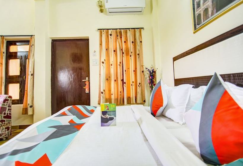 호텔 Fabexpress Goyal Inn