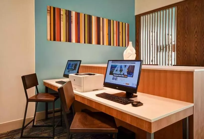 Hotelli Holiday Inn Express & Suites   Galveston Beach, An Ihg