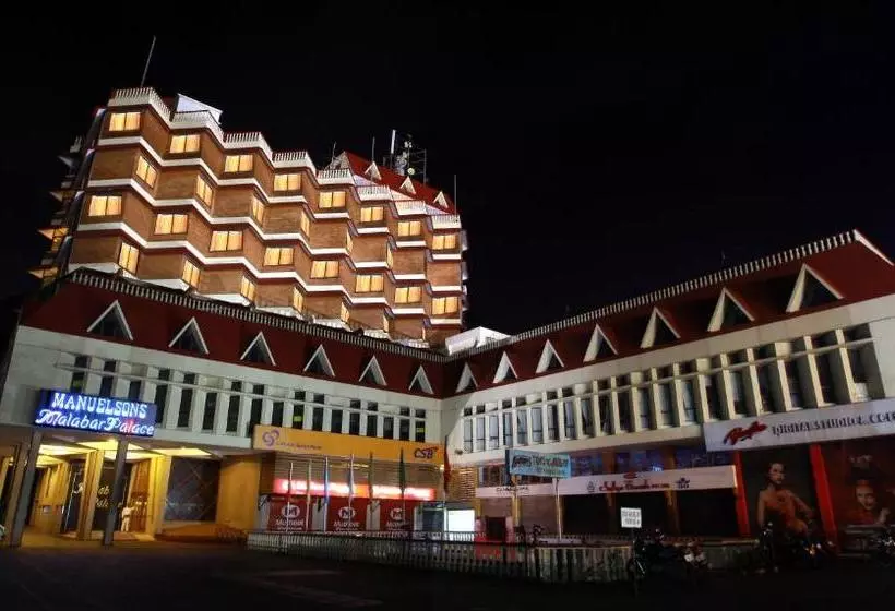 ホテル Manuelsons Malabar Palace
