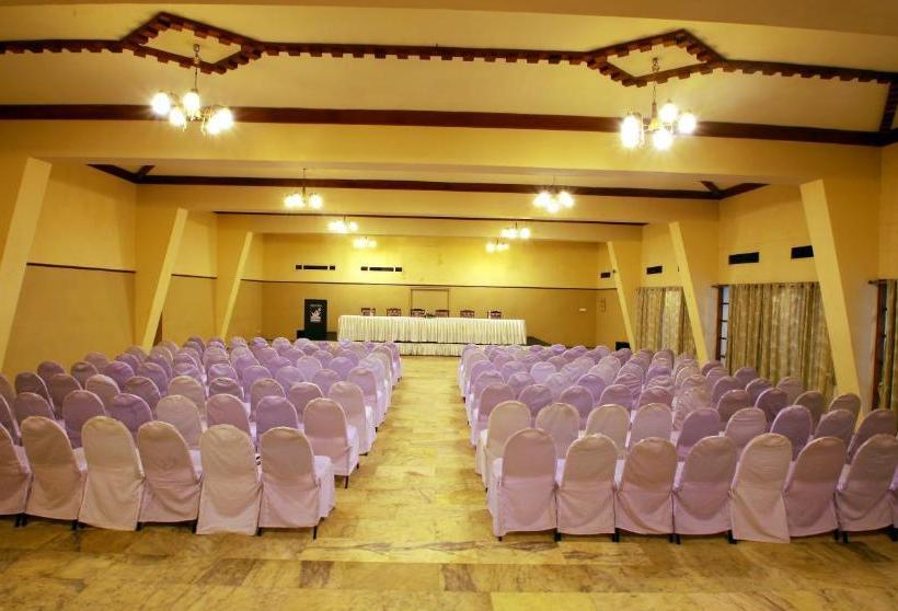Hotel Manuelsons Malabar Palace